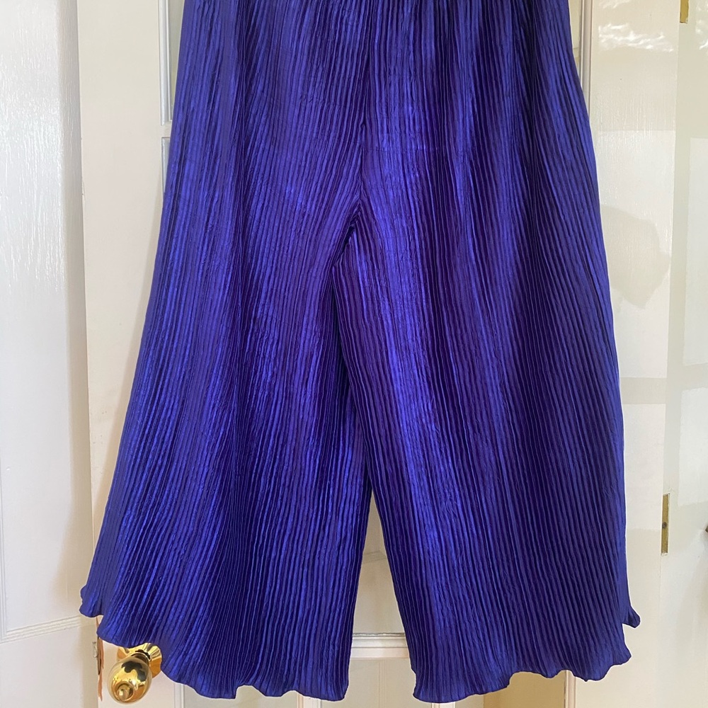 Silky vintage pants